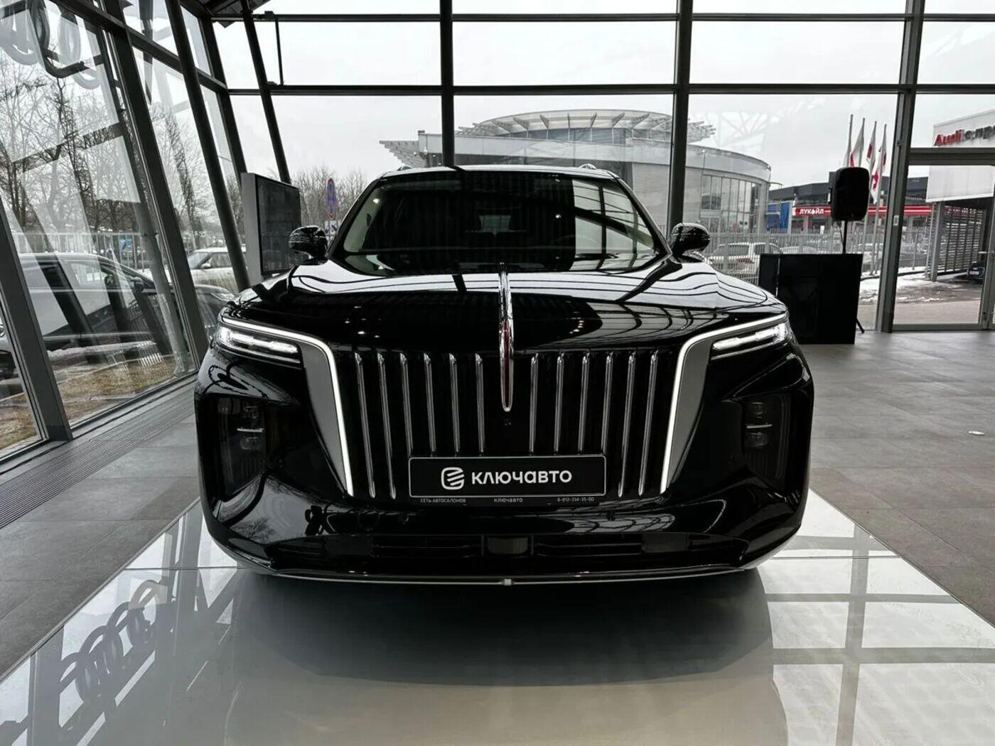 Hongqi E-HS9 Deluxe 551 л.с. 2022